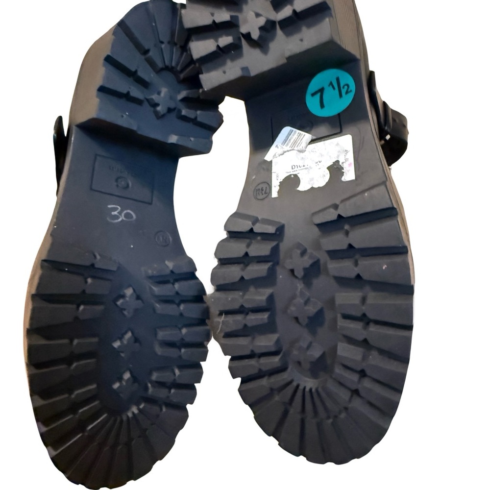 GBG Los Angeles Black Buckle Shoes - Picture 8 of 8